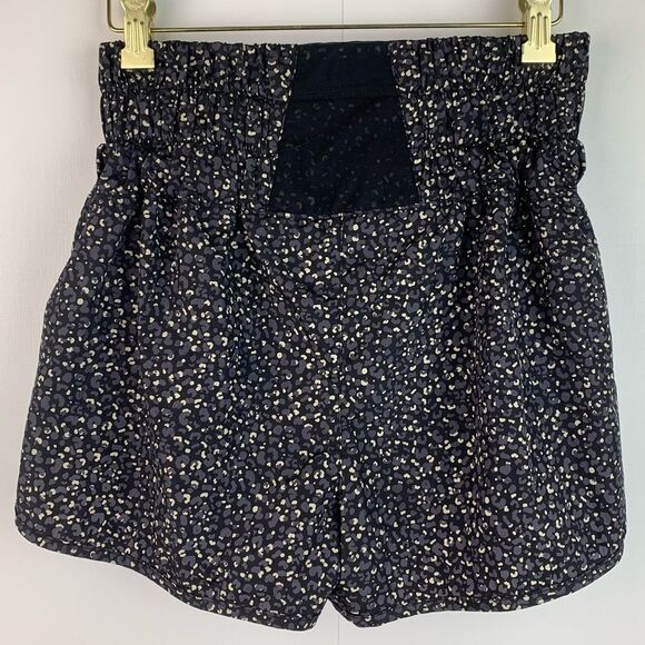 Free People FP Movement leopard Print Way Home Activewear Shorts Size Medium - Picture 3 of 8